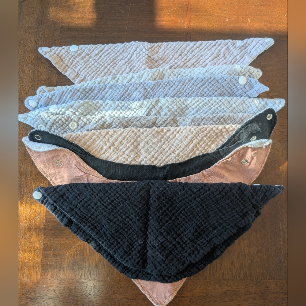 Lot Of Quality Muslin Bibs